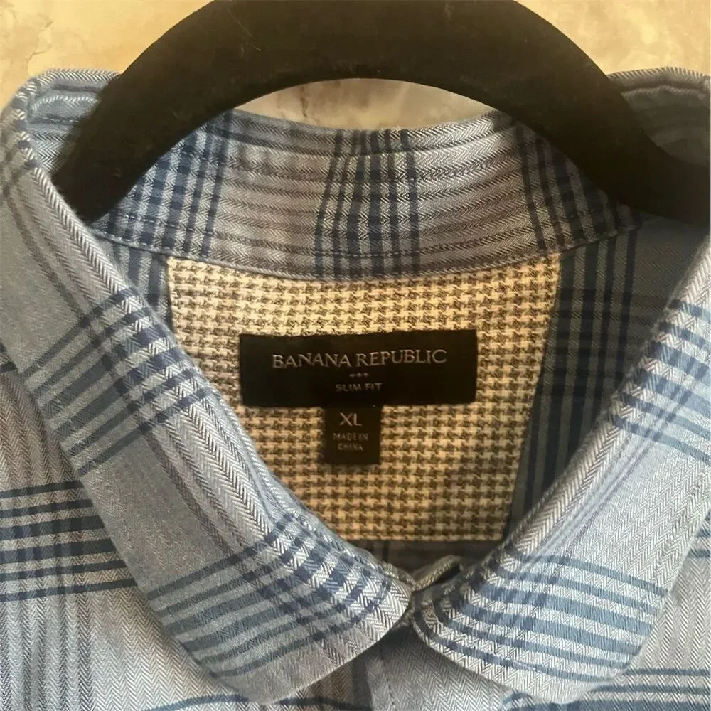 Banana Republic Men's XL Blue Plaid Long Sleeve‎ Button-Up Shirt